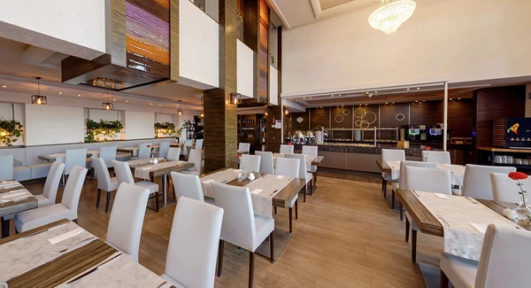 Malinowy Dwór Hotel Medical SPA Świeradów-Zdrój