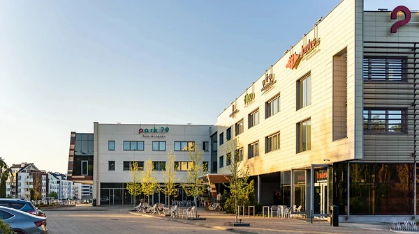 Nocowanie - Grape Town Hotel - Zielona Góra - zdjęcie 9